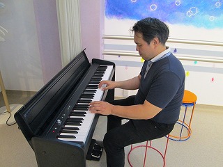 練馬 レンタルスタジオ は 88鍵 の 電子ピアノ があります。